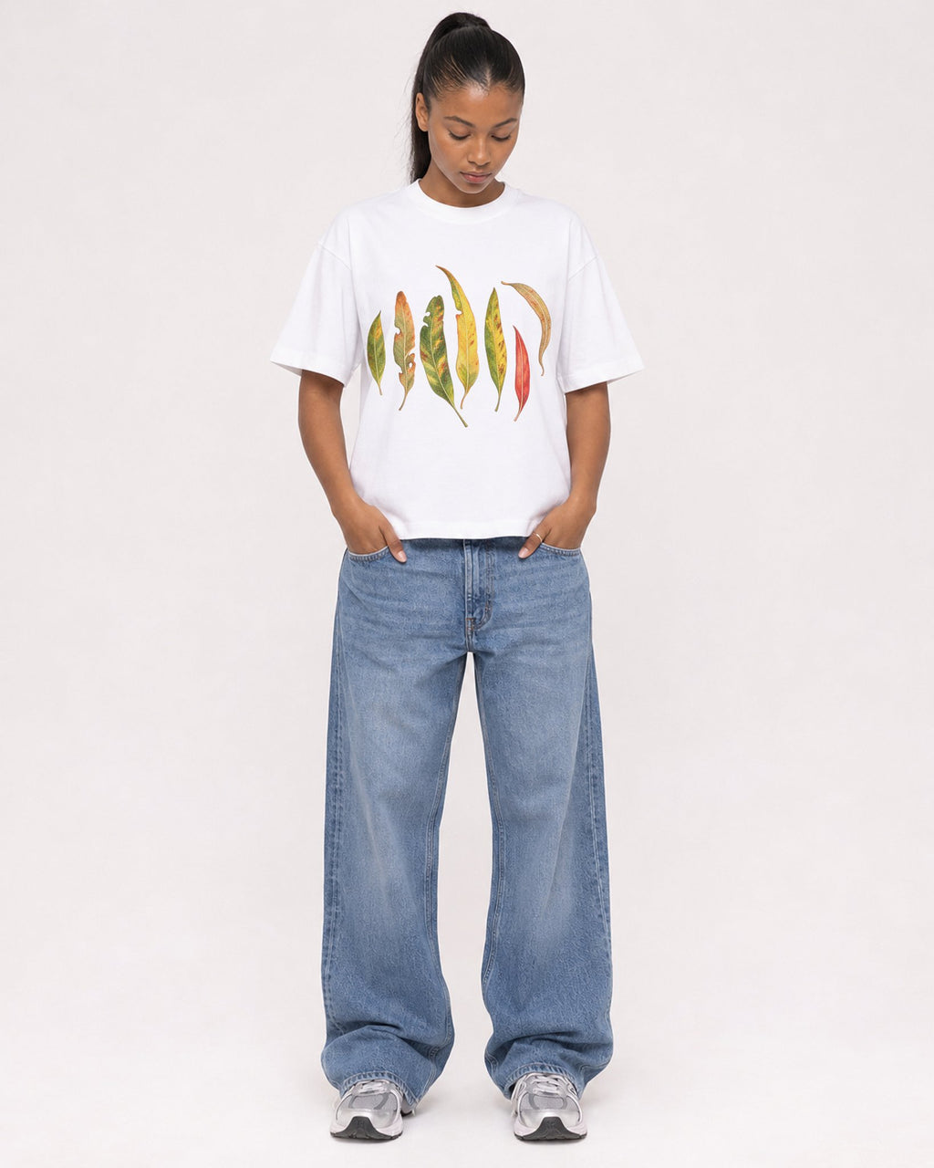 Mockup Boxy Heavyweight Tee White female full-body 25