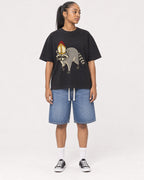 Mockup Boxy Heavyweight Tee Black female full-body 25