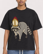 Mockup Boxy Heavyweight Tee Black female close-up 25