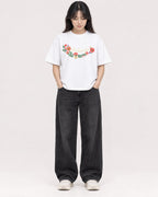 Mockup Boxy Heavyweight Tee White female full-body 13