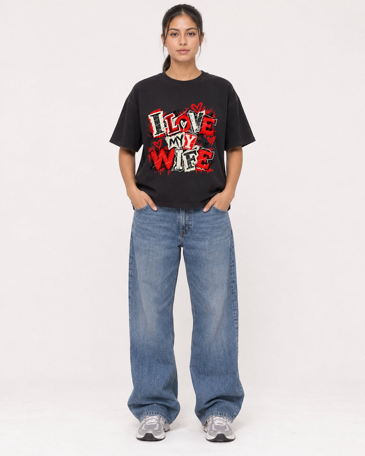 Mockup Boxy Heavyweight Tee Black female full-body 16