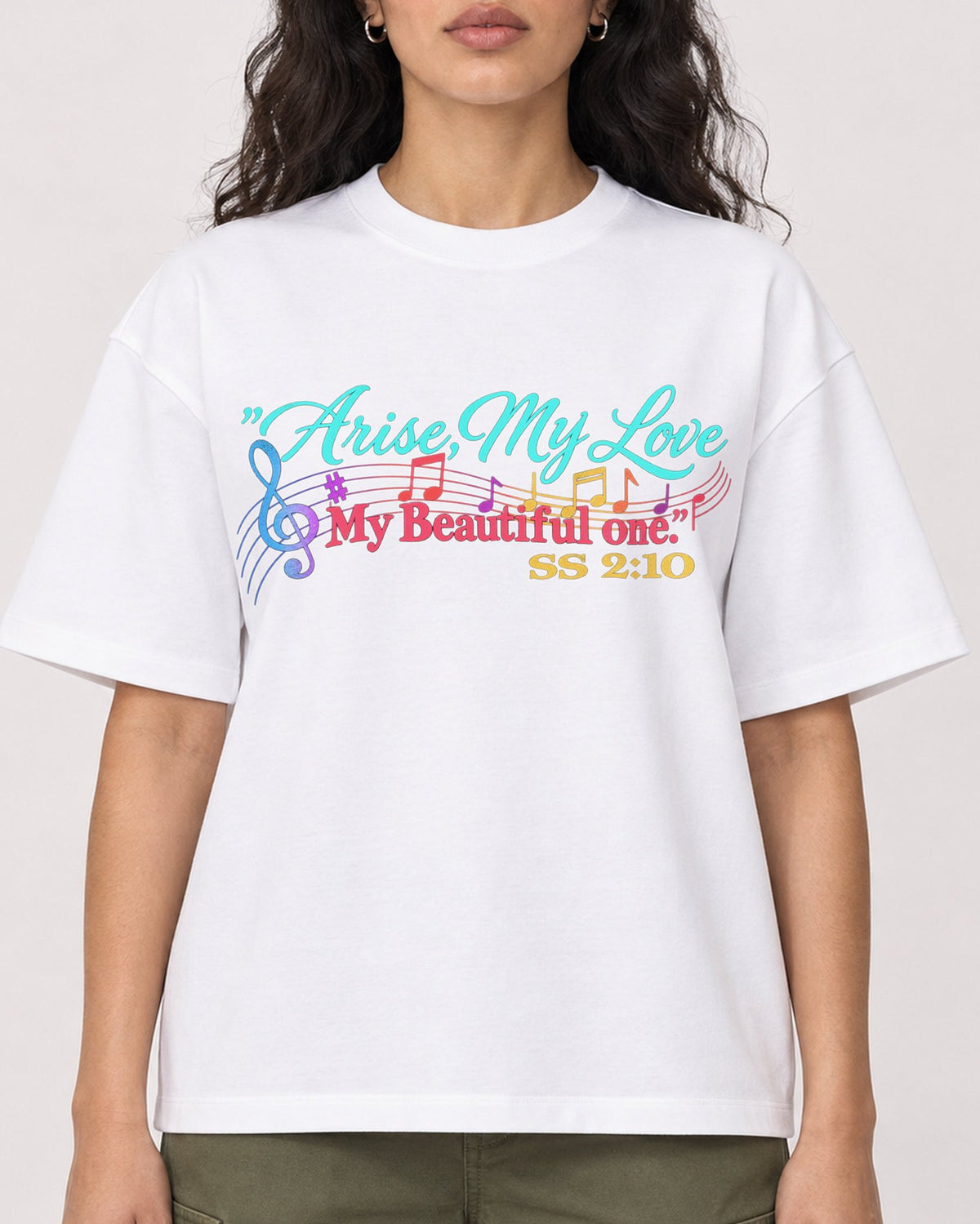 Mockup Boxy Heavyweight Tee White female close-up 07