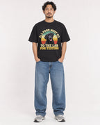 Mockup Boxy Heavyweight Tee Black male full-body 02