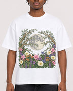 Mockup Boxy Heavyweight Tee White male close-up 05
