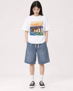 Mockup Boxy Heavyweight Tee White female full-body 01