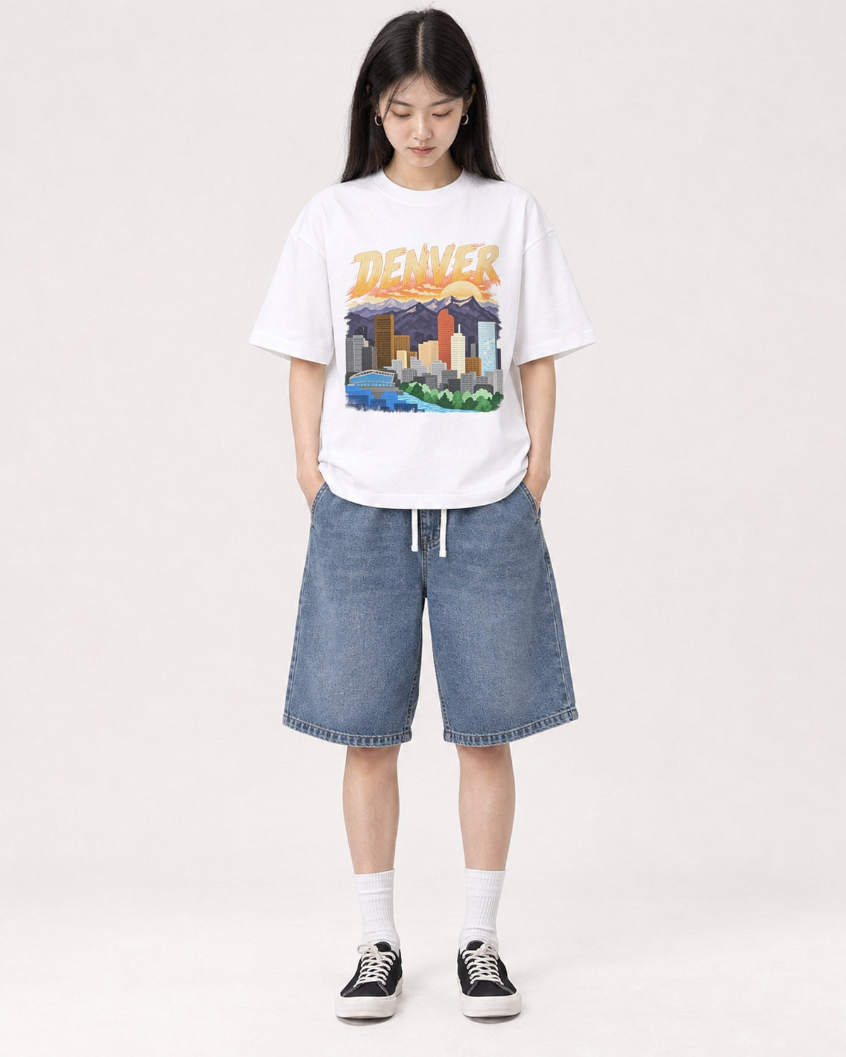 Mockup Boxy Heavyweight Tee White female full-body 01