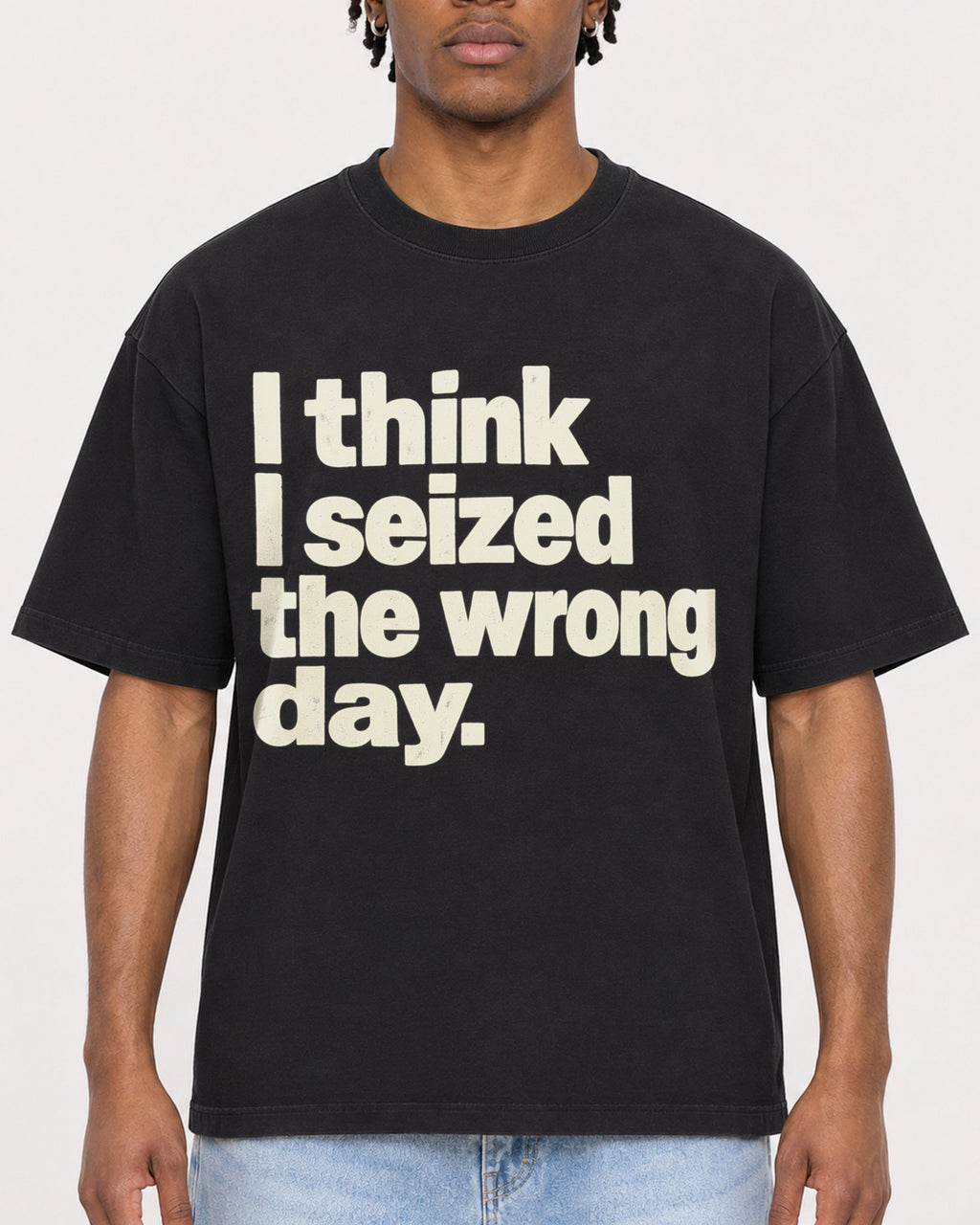 Mockup Boxy Heavyweight Tee Black male close-up 05