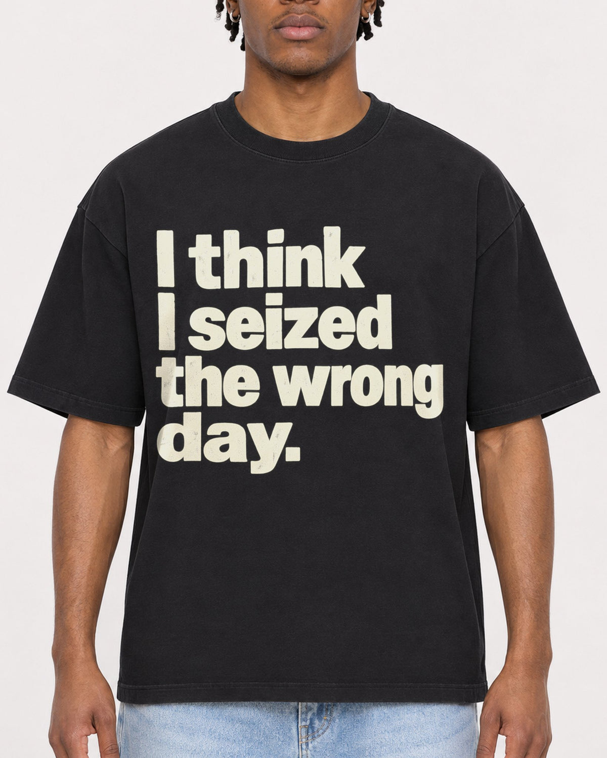 Mockup Boxy Heavyweight Tee Black male close-up 05