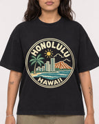 Mockup Boxy Heavyweight Tee Black female close-up 06