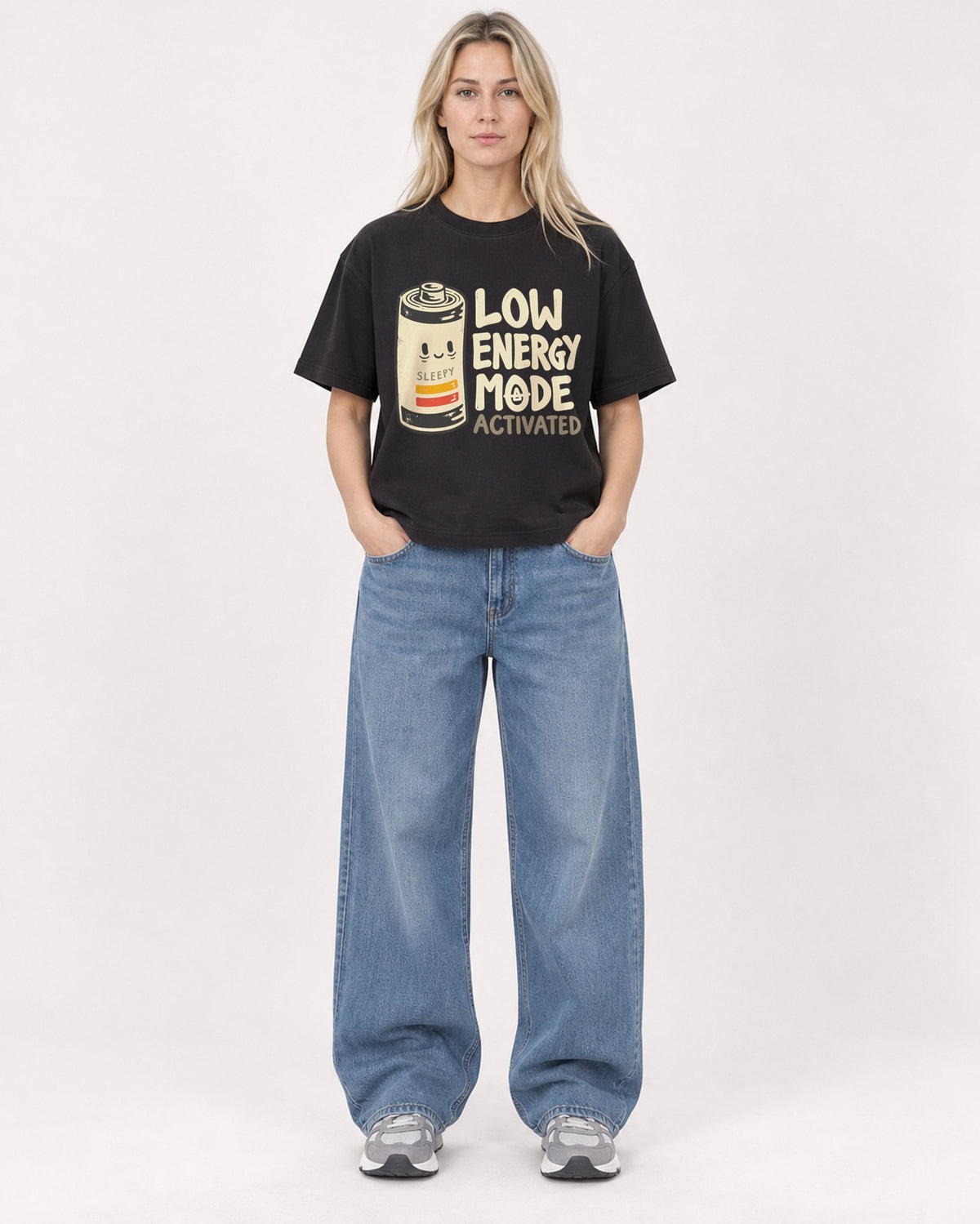 Mockup Boxy Heavyweight Tee Black female full-body 08