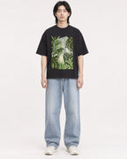 Mockup Boxy Heavyweight Tee Black male full-body 41