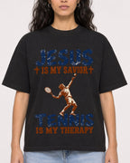 Mockup Boxy Heavyweight Tee Black female close-up 07