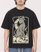 Mockup Boxy Heavyweight Tee Black male close-up 03