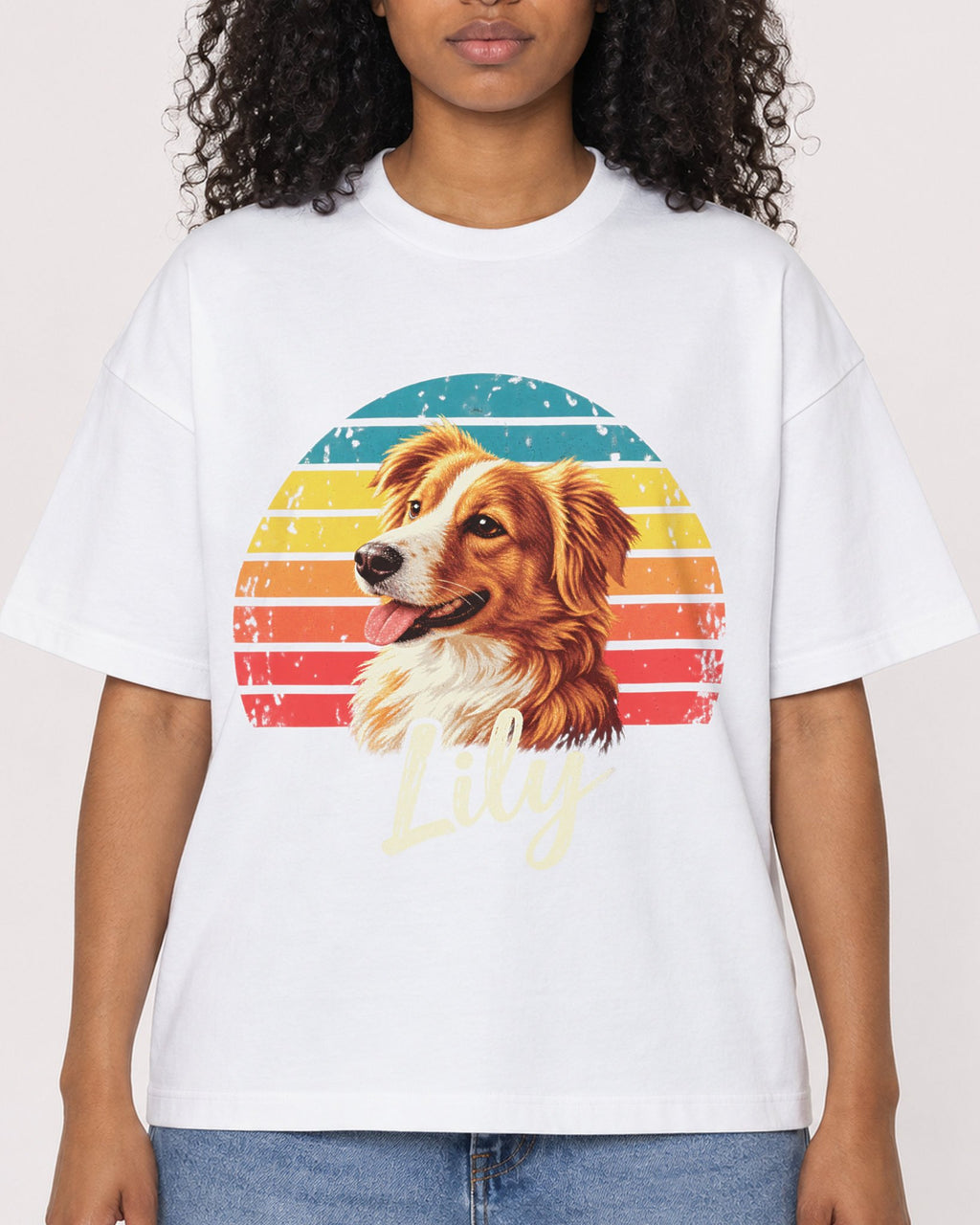 Mockup Boxy Heavyweight Tee White female close-up 05