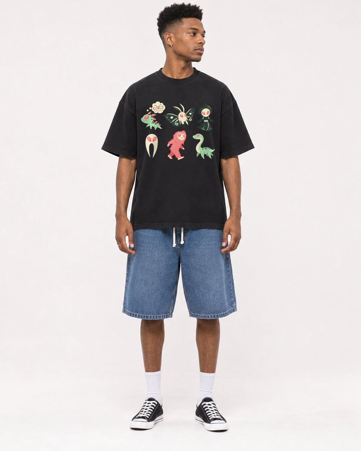 Mockup Boxy Heavyweight Tee Black male full-body 15