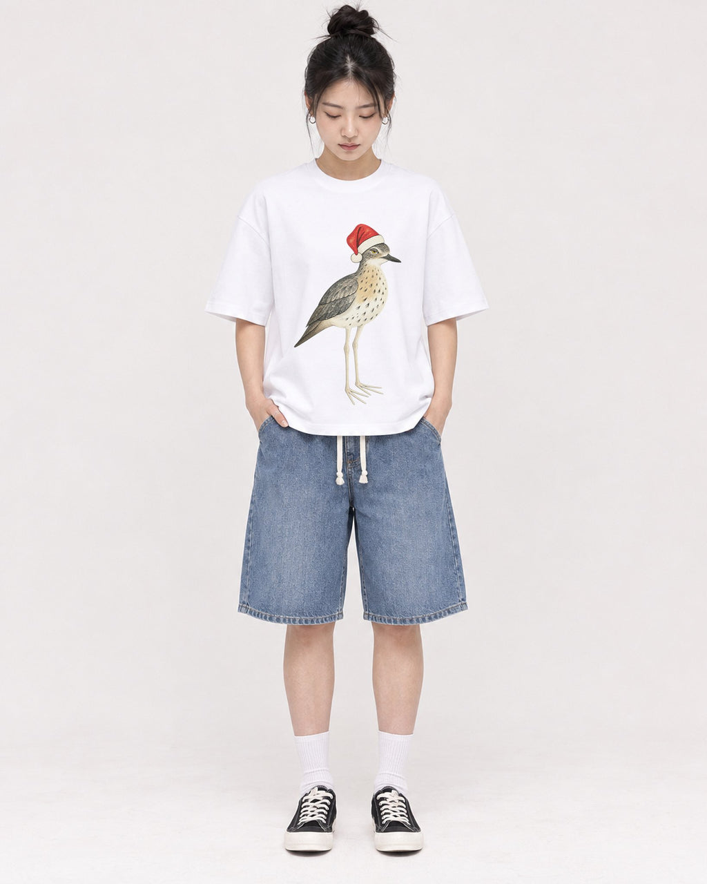 Mockup Boxy Heavyweight Tee White female full-body 41
