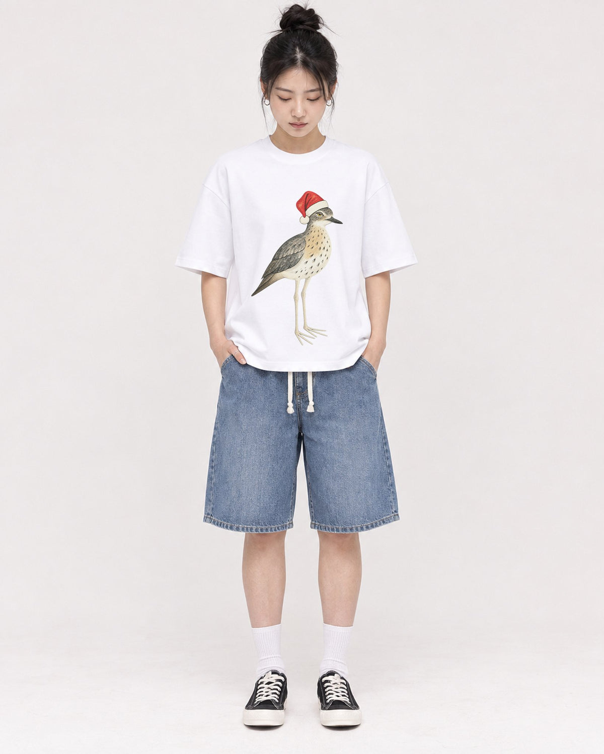 Mockup Boxy Heavyweight Tee White female full-body 41