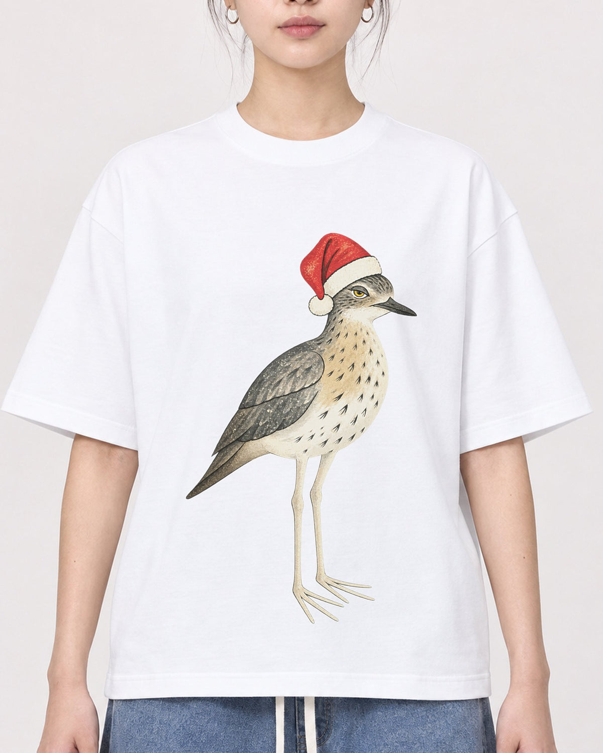 Mockup Boxy Heavyweight Tee White female close-up 41