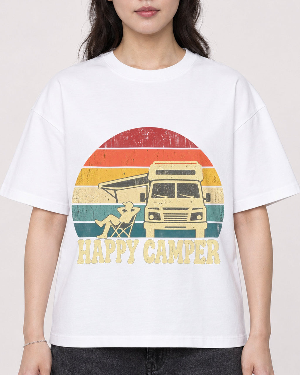 Mockup Boxy Heavyweight Tee White female close-up 03
