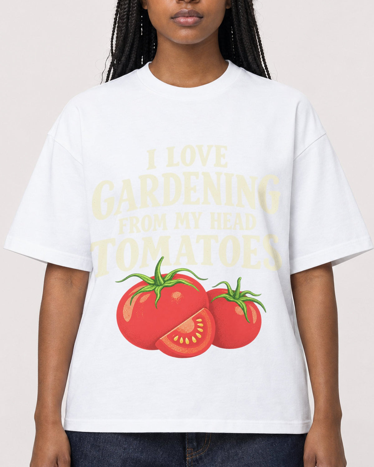 Mockup Boxy Heavyweight Tee White female close-up 04