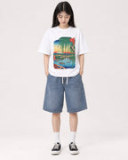 Mockup Boxy Heavyweight Tee White female full-body 01