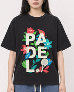 Mockup Boxy Heavyweight Tee Black female close-up 01