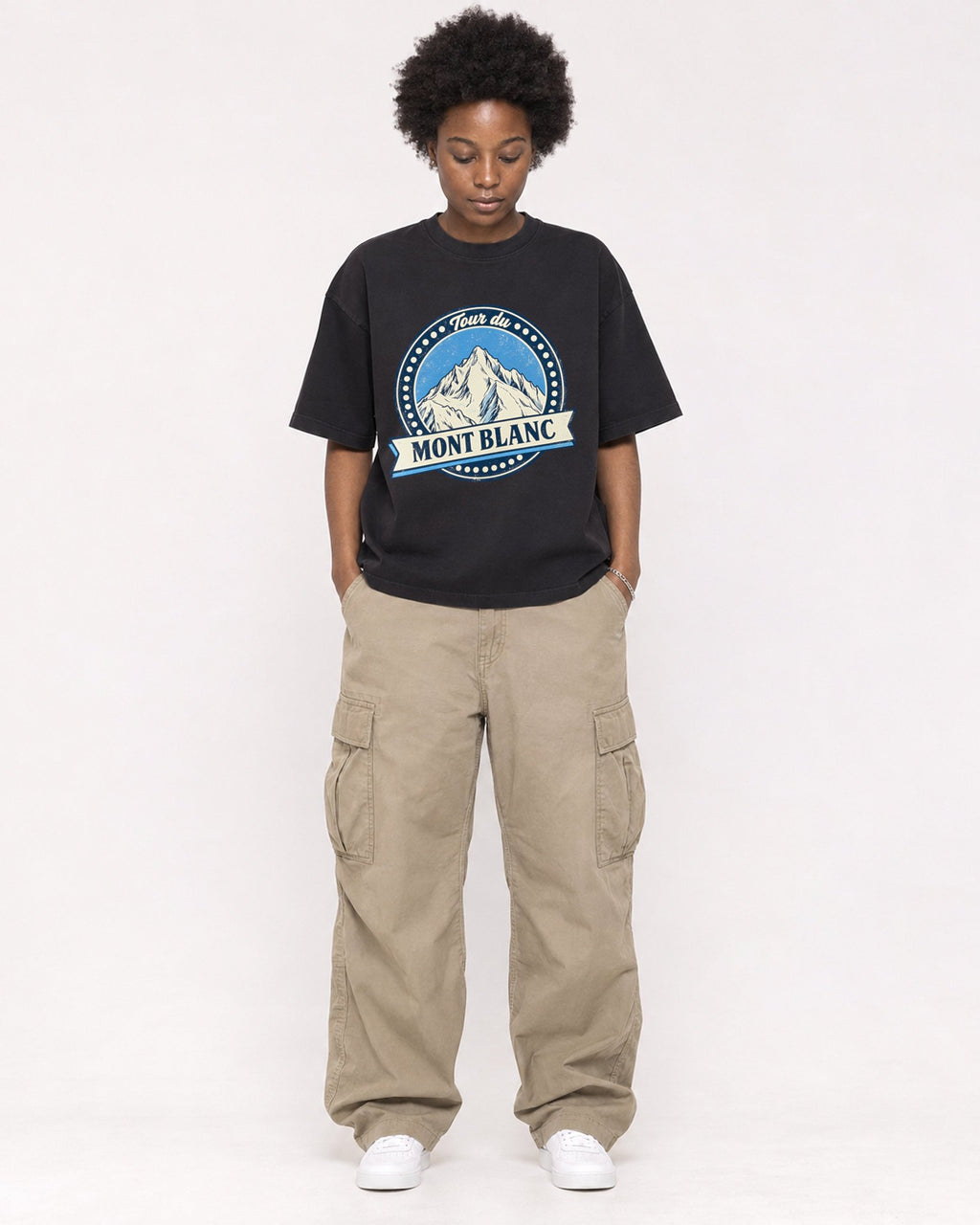 Mockup Boxy Heavyweight Tee Black female full-body 14