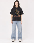 Mockup Boxy Heavyweight Tee Black female full-body 03