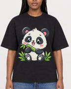Mockup Boxy Heavyweight Tee Black female close-up 04