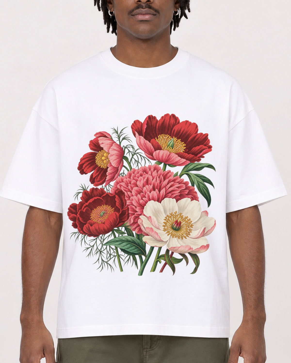 Mockup Boxy Heavyweight Tee White male close-up 04