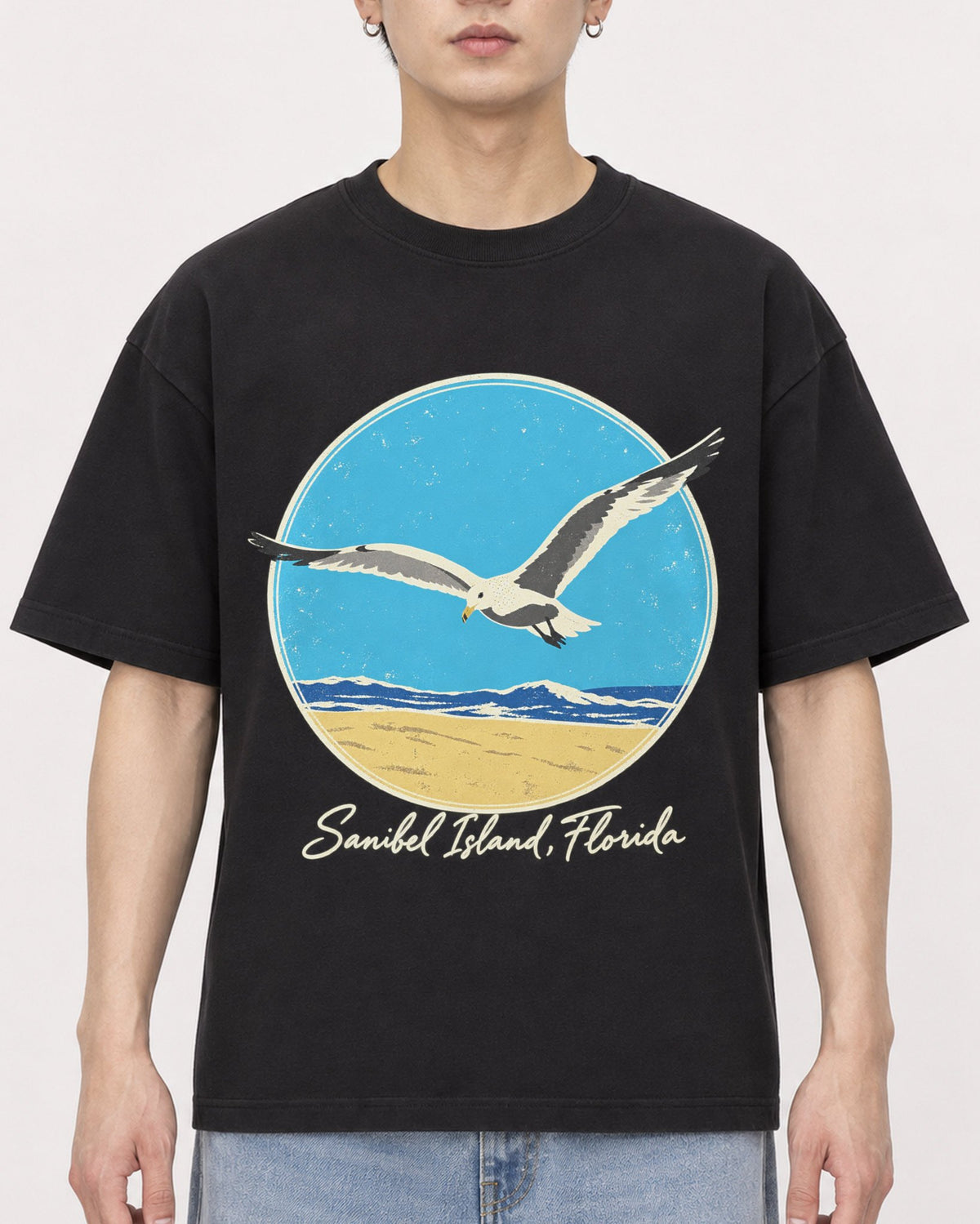 Mockup Boxy Heavyweight Tee Black male close-up 01