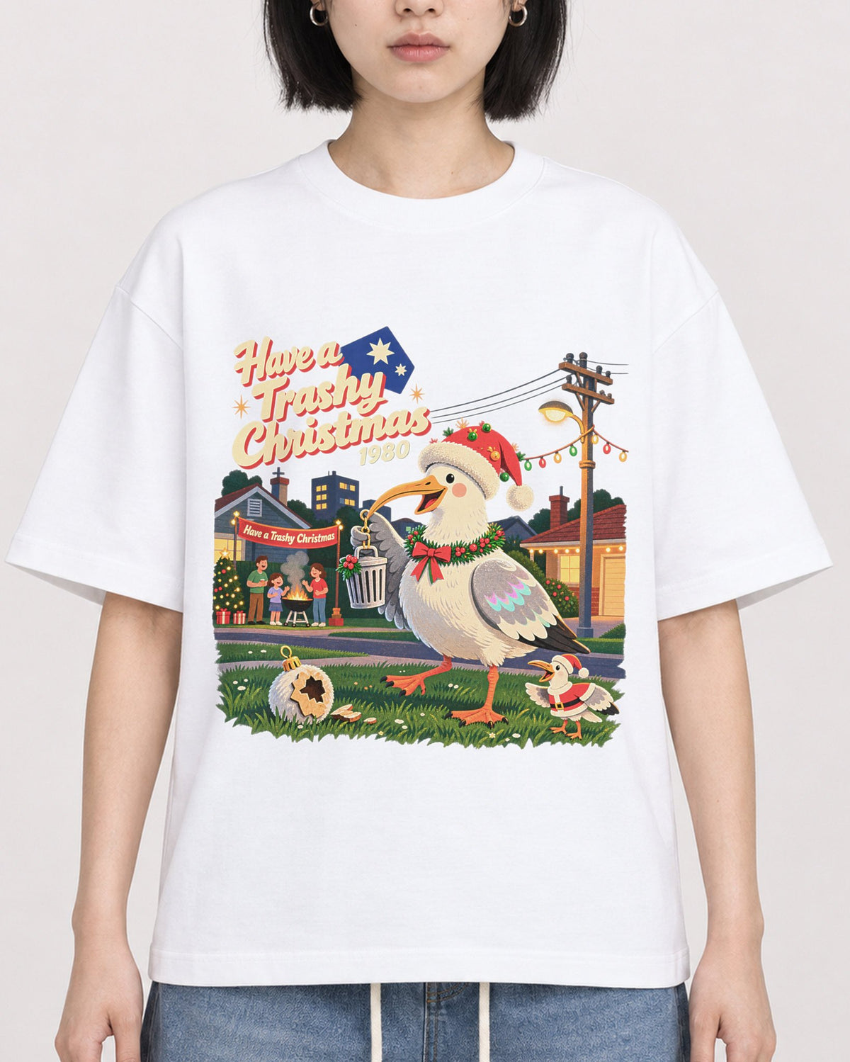 Mockup Boxy Heavyweight Tee White female close-up 11