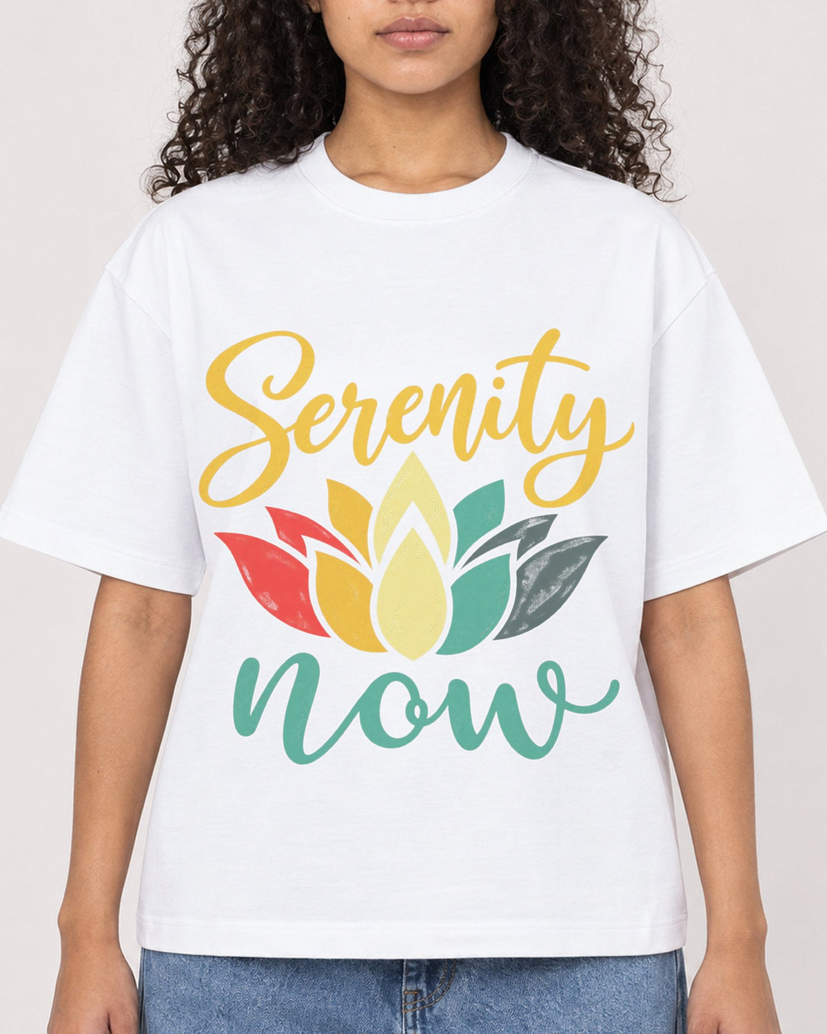 Mockup Boxy Heavyweight Tee White female close-up 10