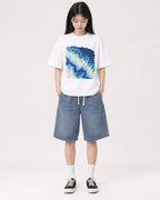 Mockup Boxy Heavyweight Tee White female full-body 01