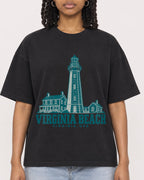 Mockup Boxy Heavyweight Tee Black female close-up 15