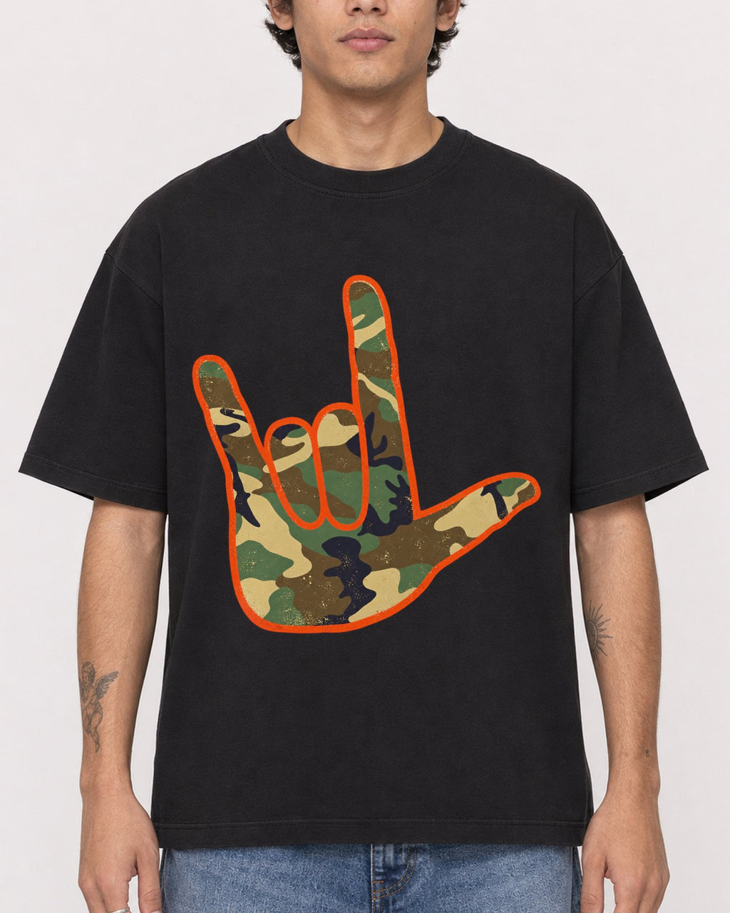 Mockup Boxy Heavyweight Tee Black male close-up 06