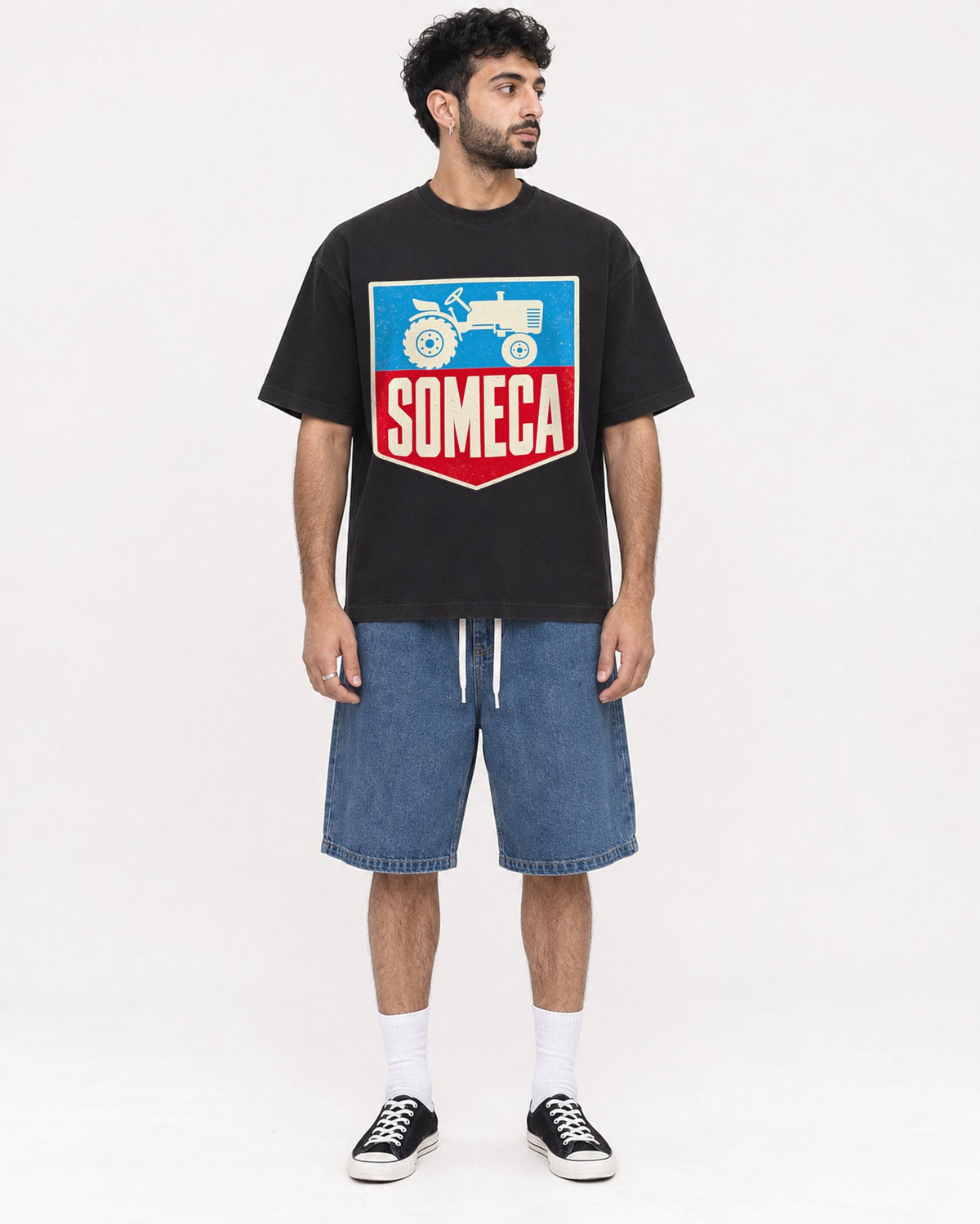 Mockup Boxy Heavyweight Tee Black male full-body 07