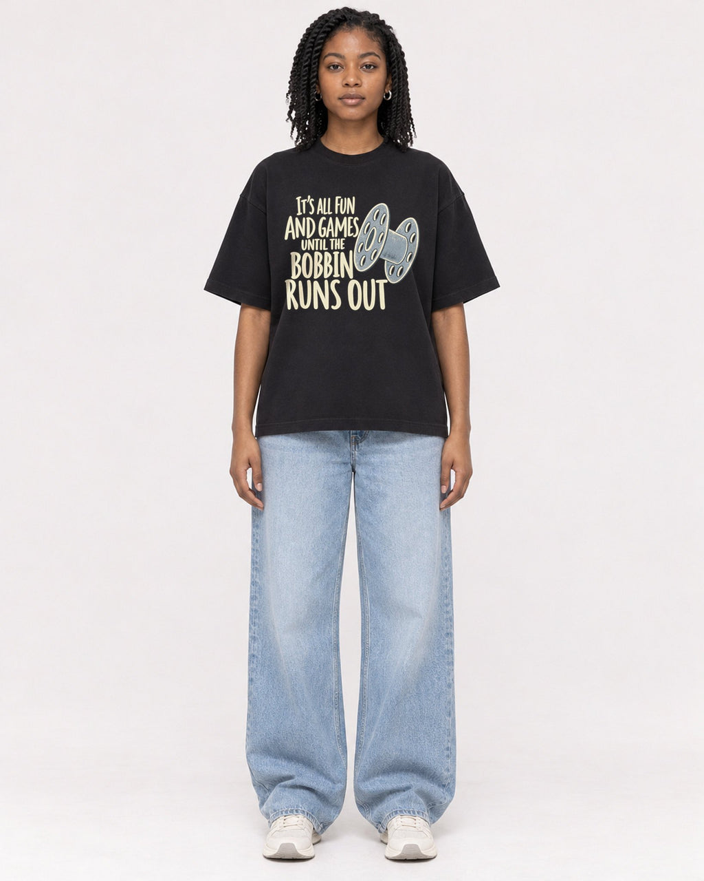 Mockup Boxy Heavyweight Tee Black female full-body 15