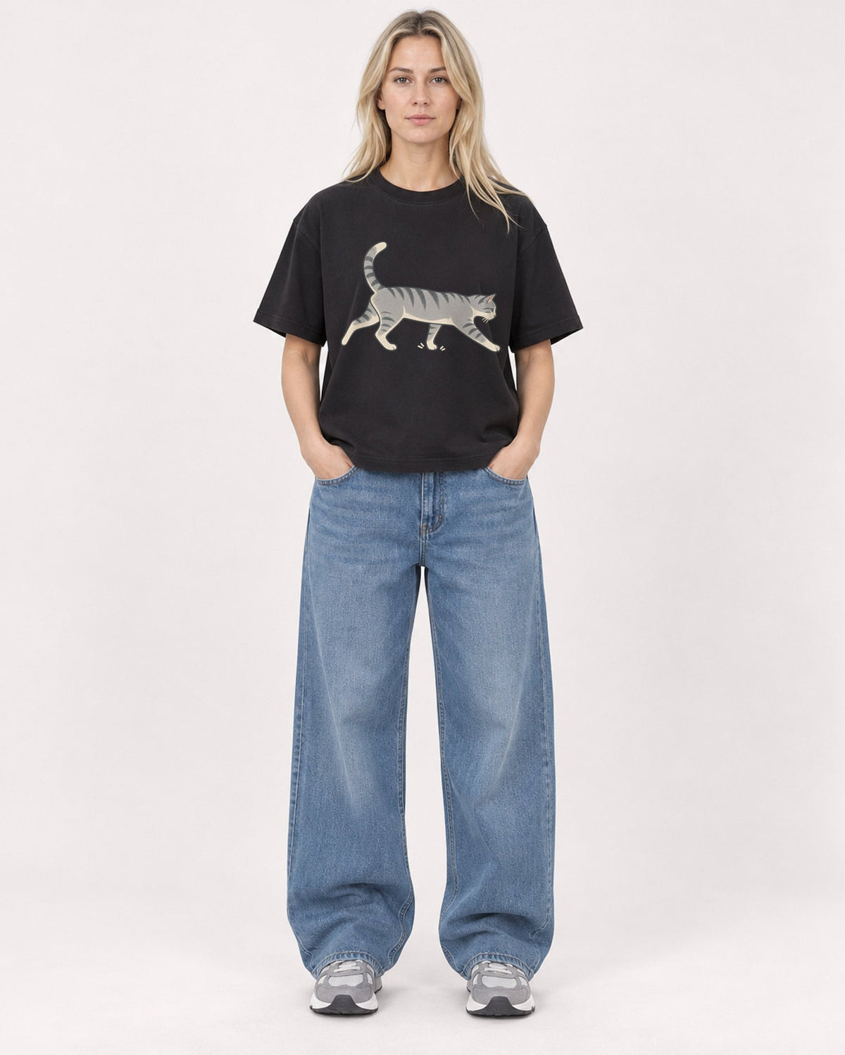 Mockup Boxy Heavyweight Tee Black female full-body 08