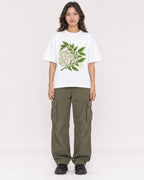 Mockup Boxy Heavyweight Tee White female full-body 02