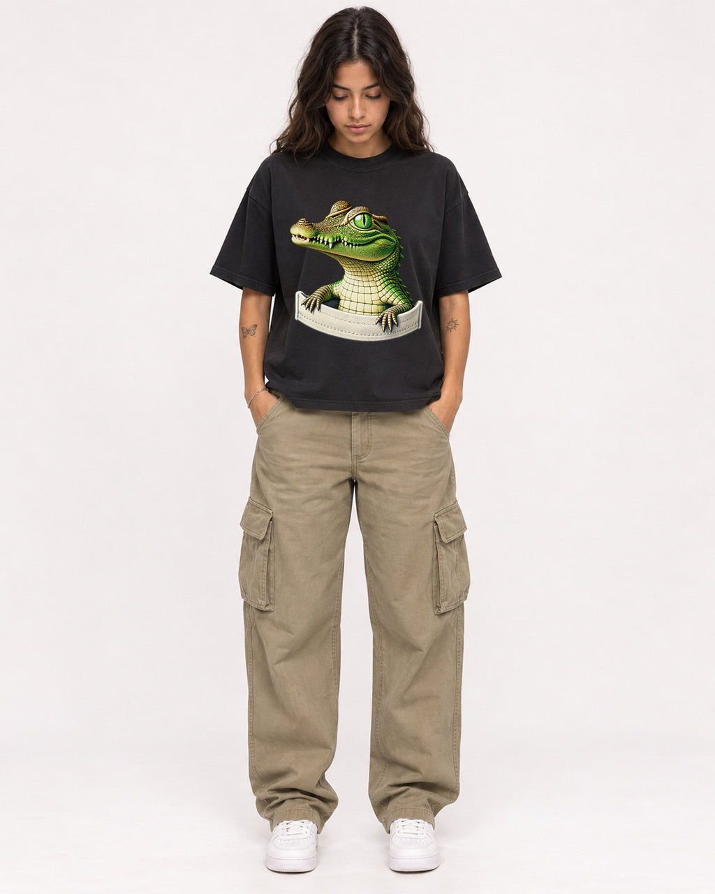 Mockup Boxy Heavyweight Tee Black female full-body 06