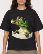 Mockup Boxy Heavyweight Tee Black female close-up 06