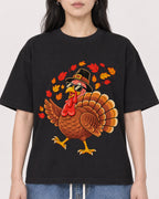 Mockup Boxy Heavyweight Tee Black female close-up 13
