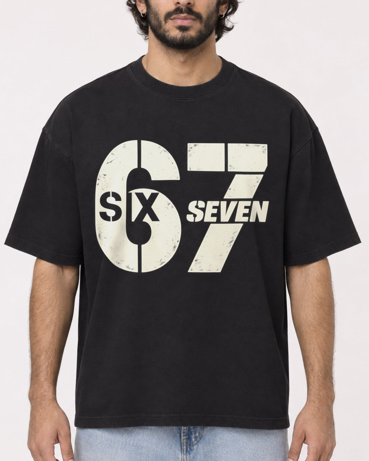 Mockup Boxy Heavyweight Tee Black male close-up 17
