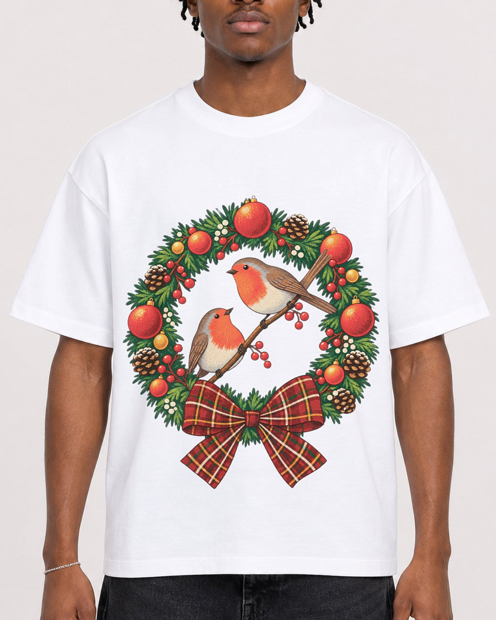 Mockup Boxy Heavyweight Tee White male close-up 05