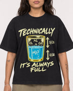 Mockup Boxy Heavyweight Tee Black female close-up 06
