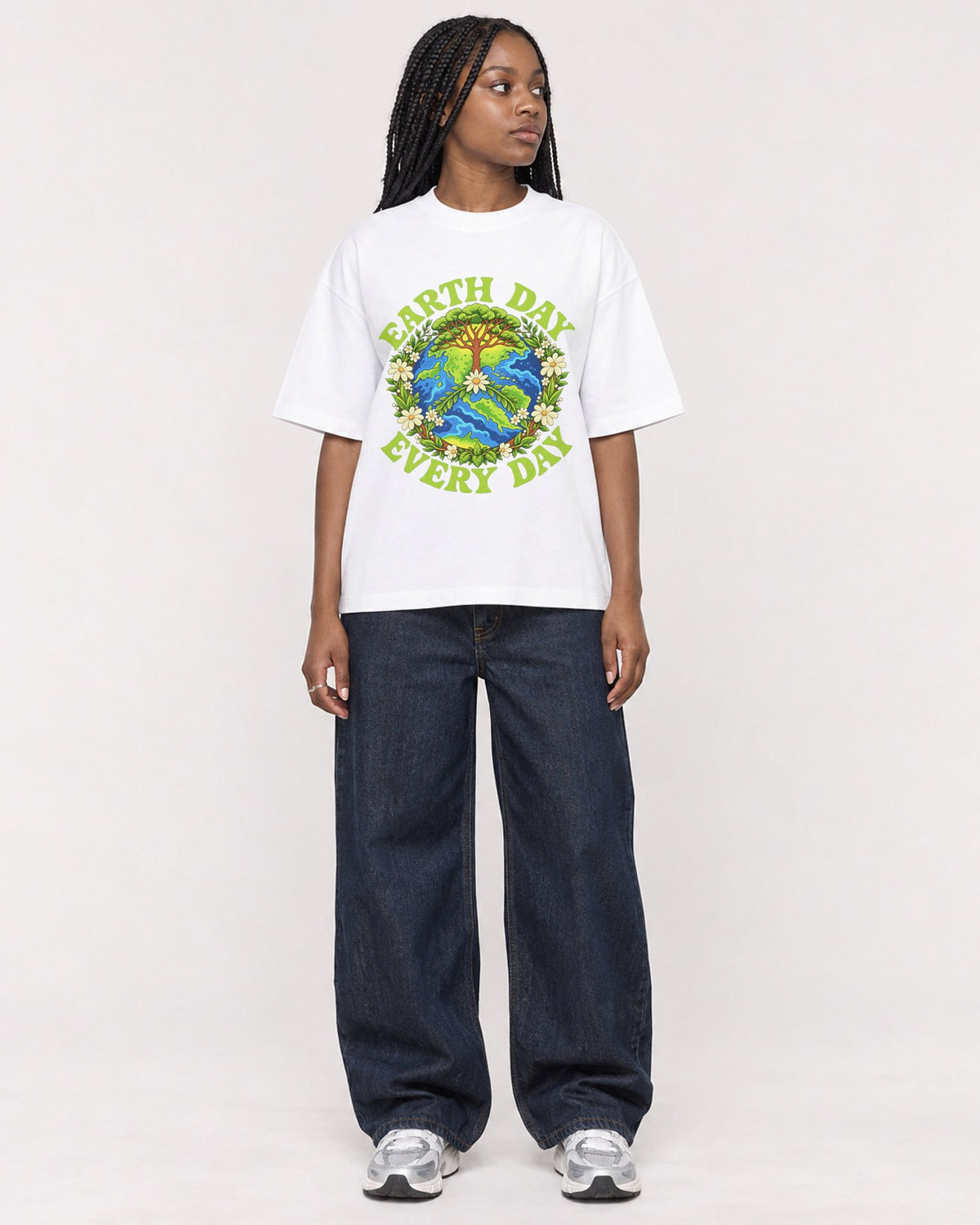 Mockup Boxy Heavyweight Tee White female full-body 04