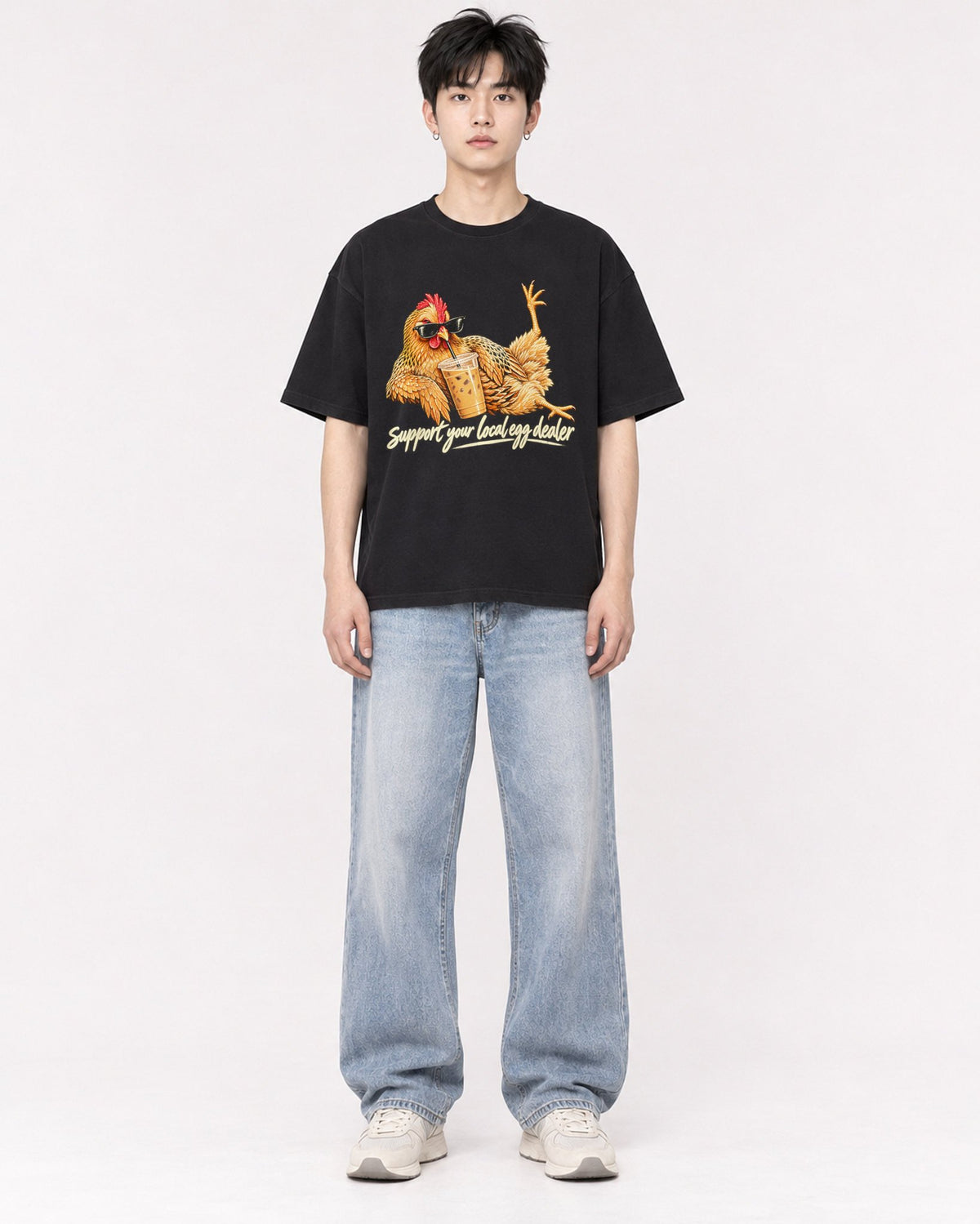Mockup Boxy Heavyweight Tee Black male full-body 01