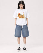 Mockup Boxy Heavyweight Tee White female full-body 01
