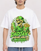 Mockup Boxy Heavyweight Tee White male close-up 03